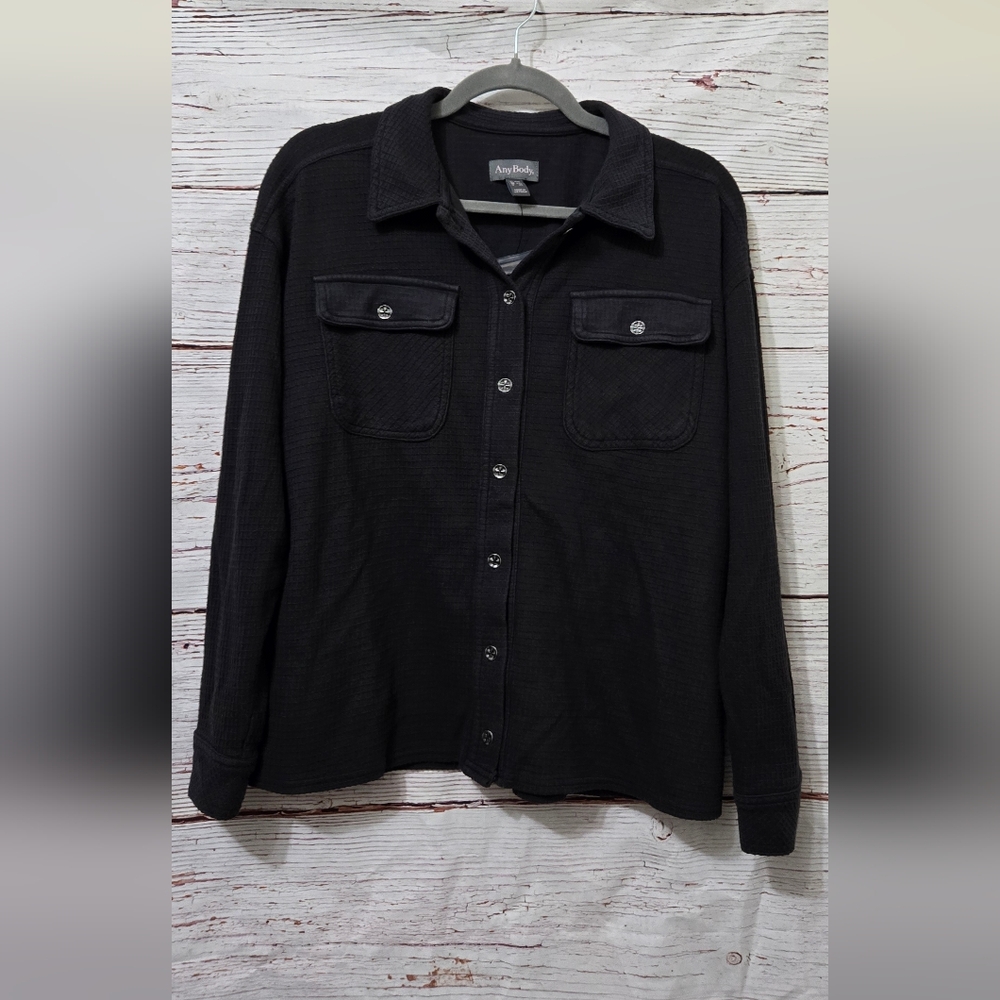 AnyBody Washed Waffle Knit Button Front Top - Picture 2 of 9